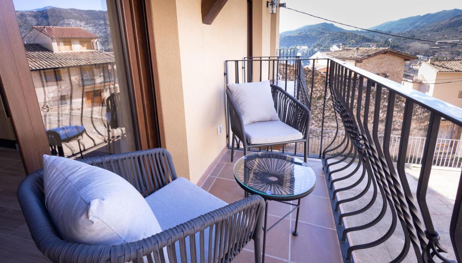 El Sueno Del Buho 6. Atico Con Chimena Apartment Beceite Luaran gambar