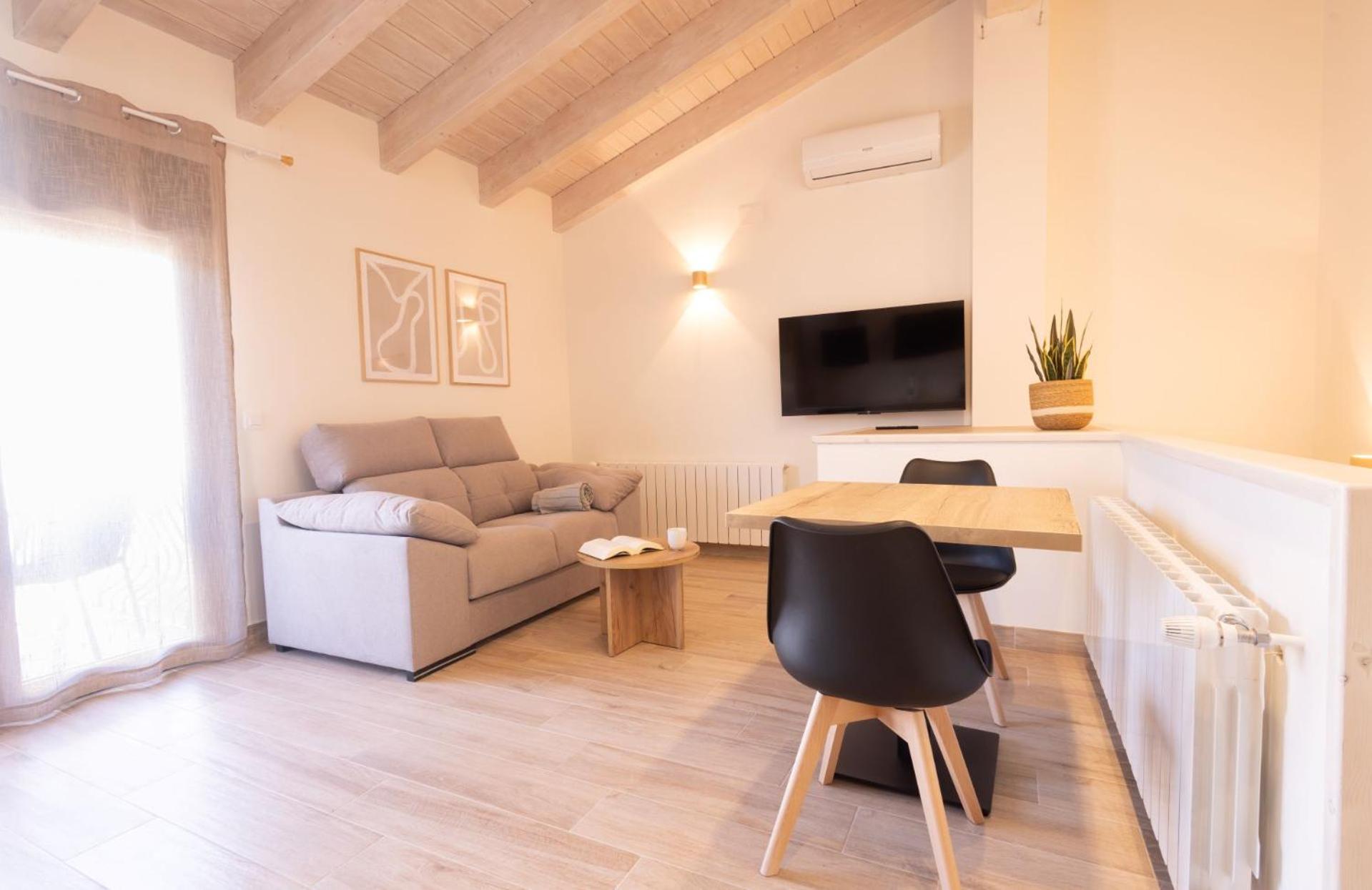 El Sueno Del Buho 6. Atico Con Chimena Apartment Beceite Luaran gambar